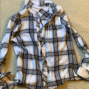 Brandy Melville black white and gray flannel